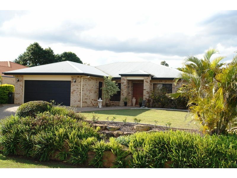 15 Glenwood Place, Moggill QLD 4070